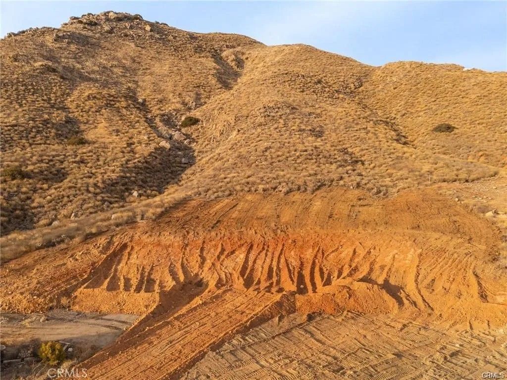 Photo of 0 Love, Lake Elsinore, CA 92530 (MLS # IG25274045)