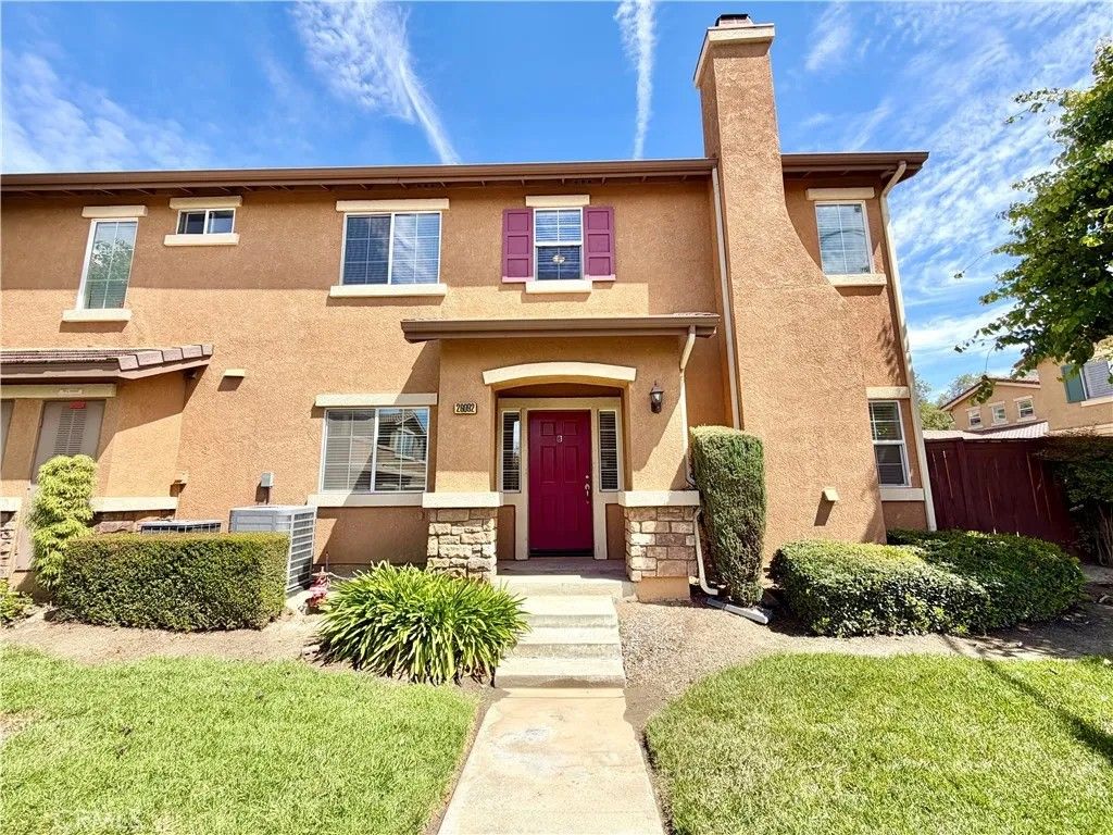 Photo of 26092 Mayfield Union Way #B, Murrieta, CA 92563 (MLS # SW26083691)