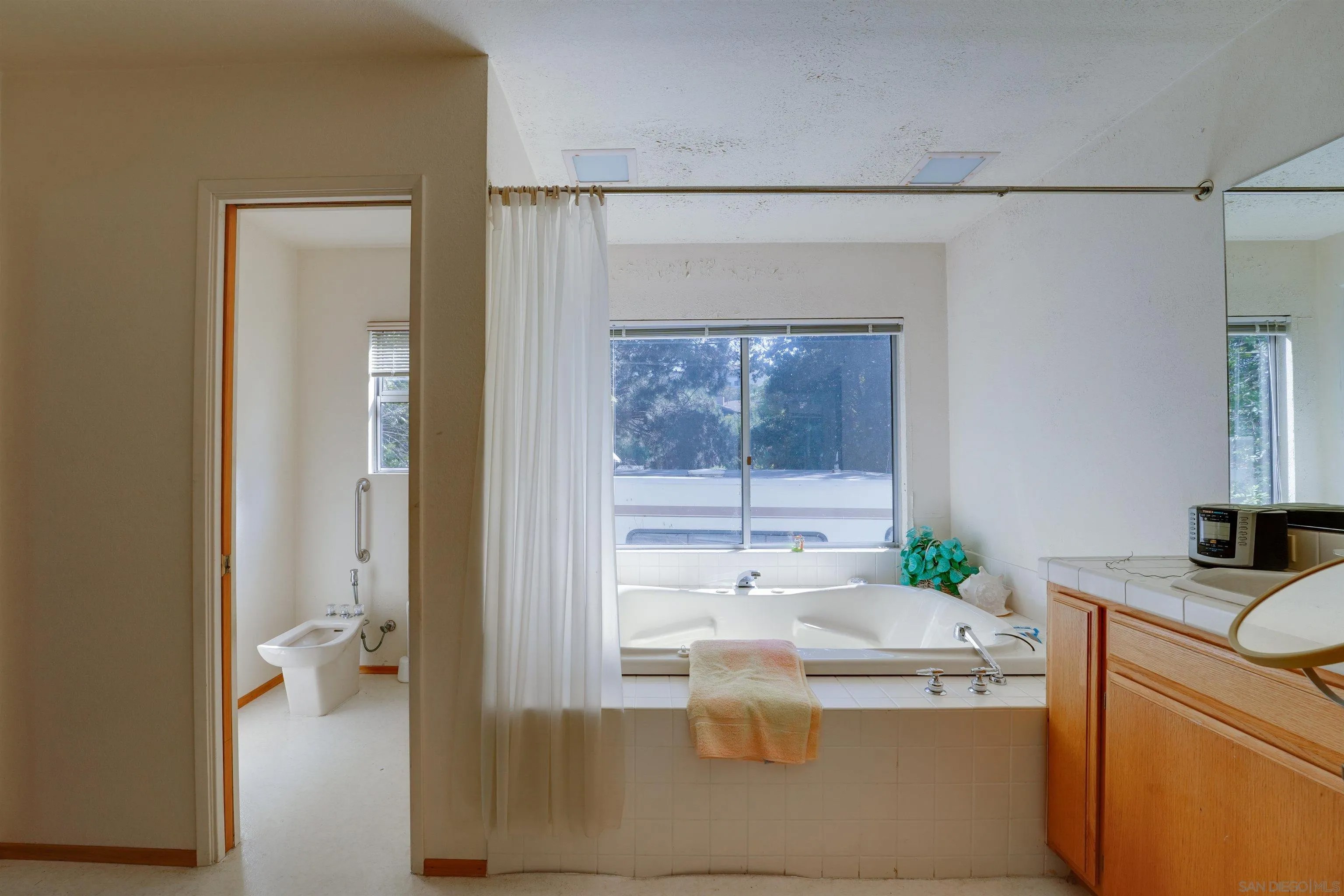 11446 Meadow Creek Road