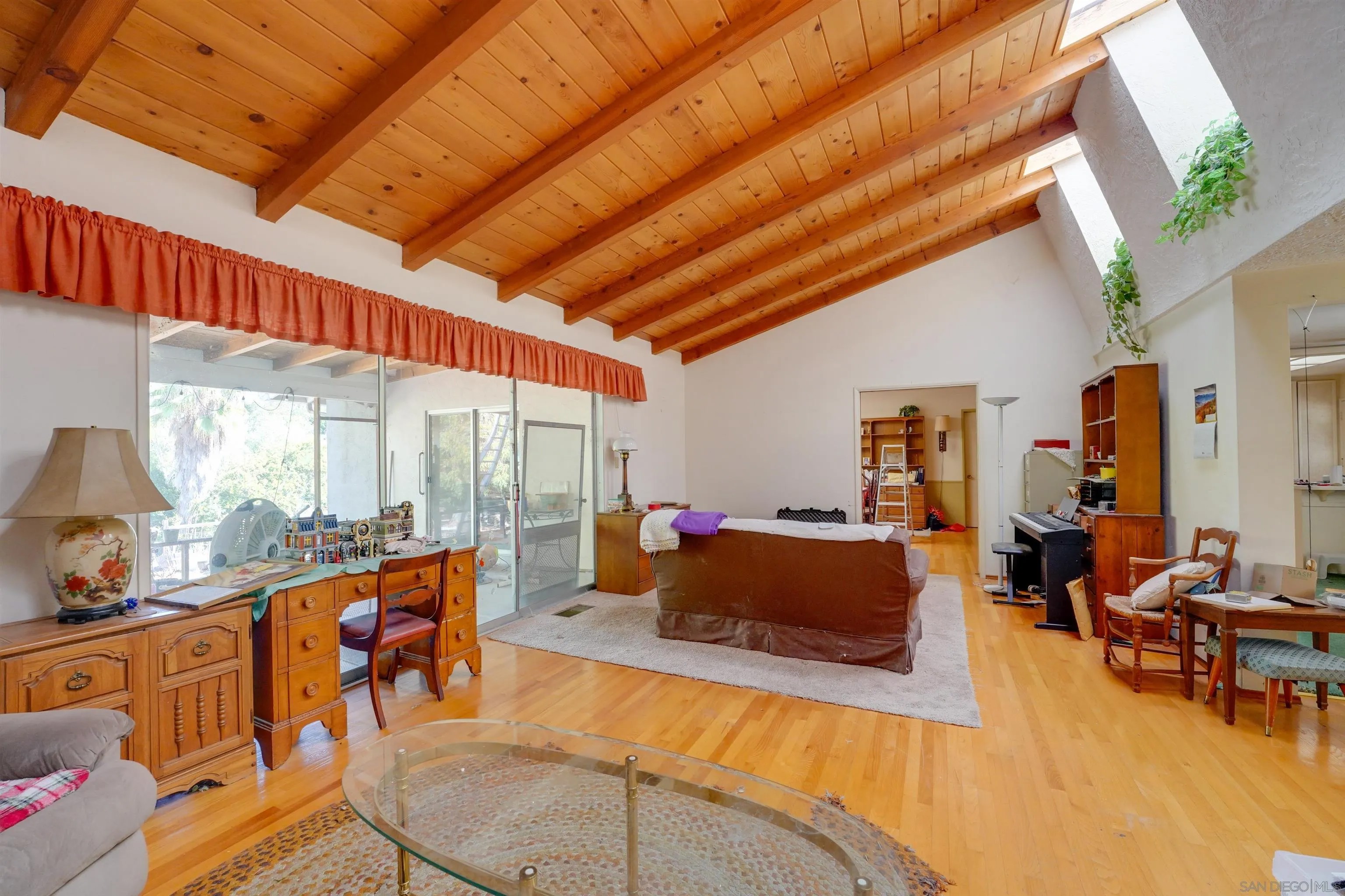 11446 Meadow Creek Road