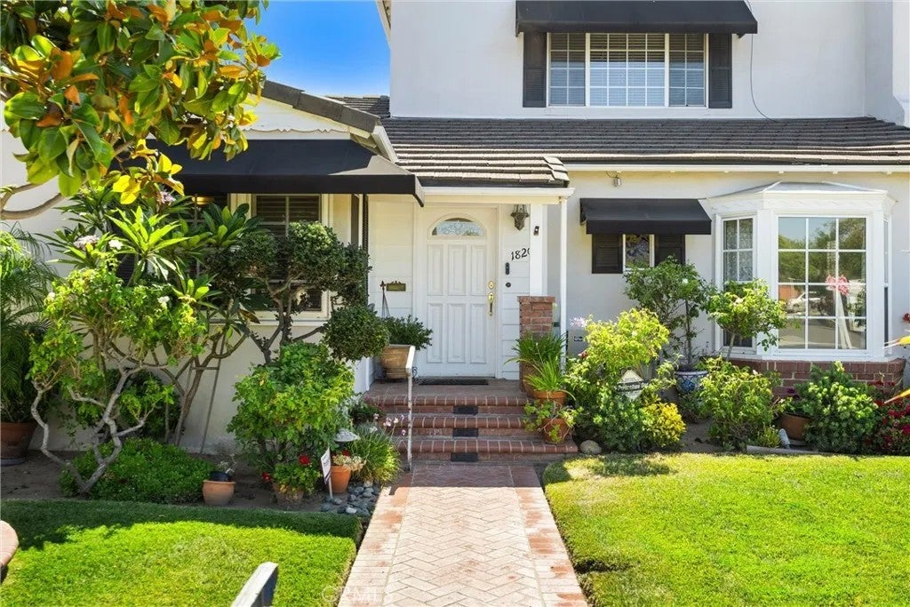 1820 Edgewood Drive