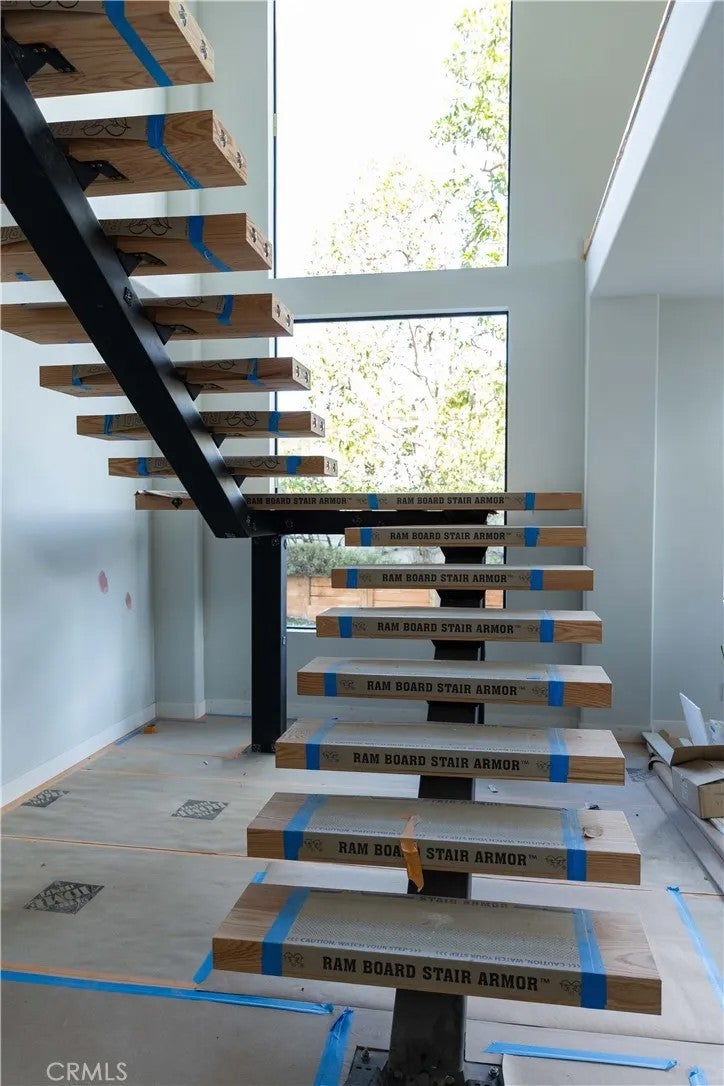 6523 Havenwood