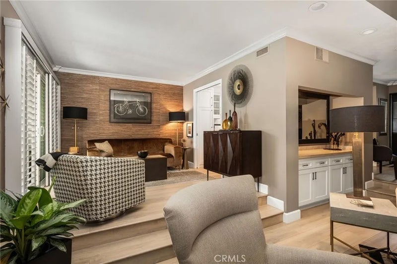 470 Medford Court 102