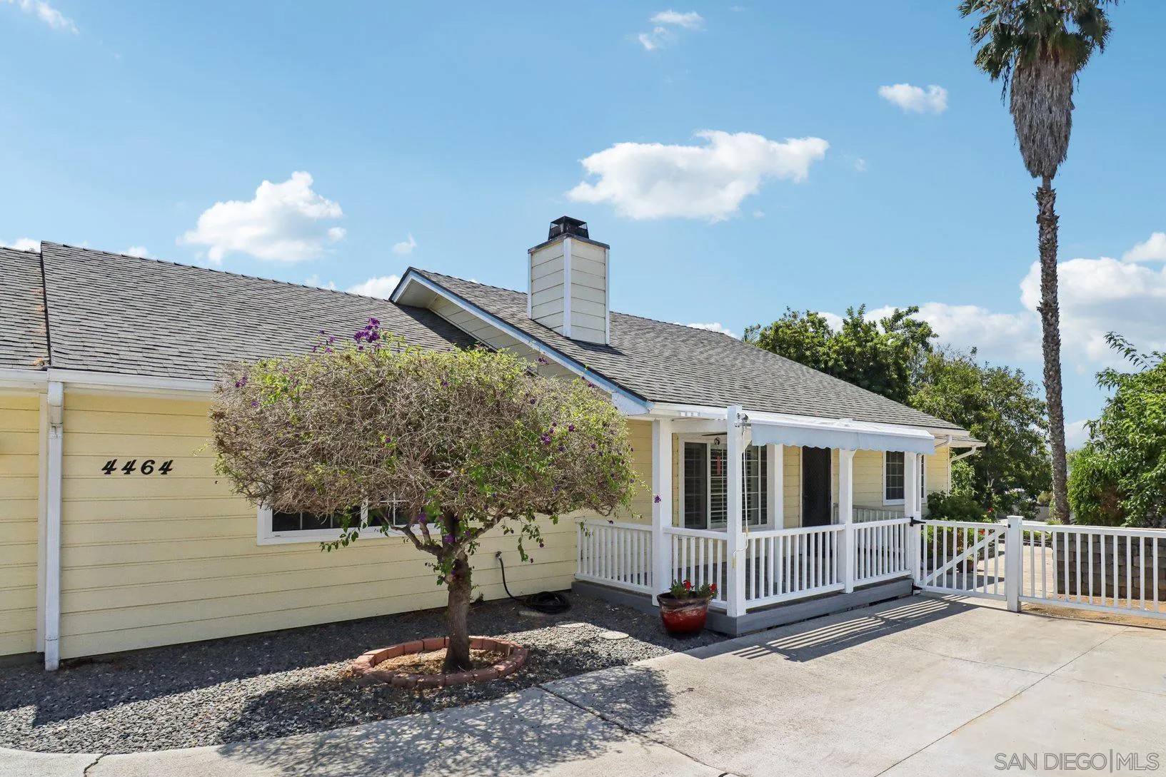 4464 Maple Ave