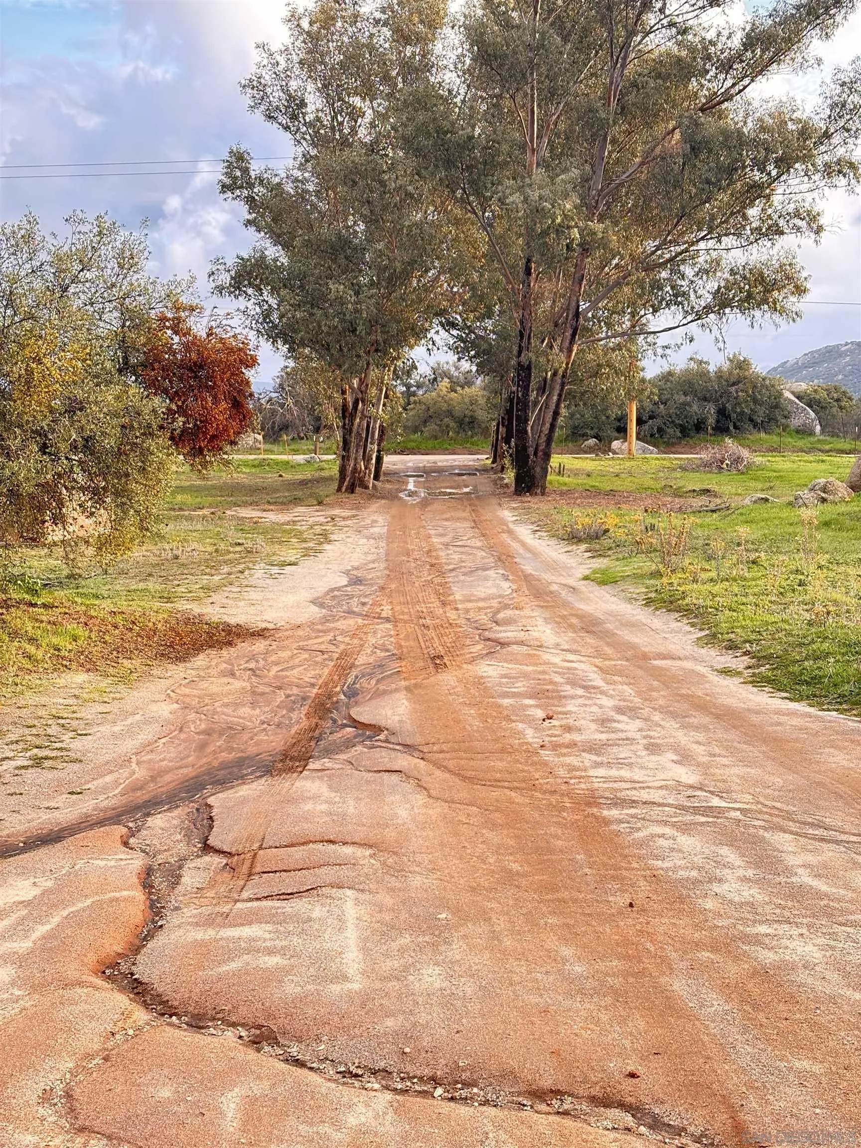 1030 Harris Ranch Rd.