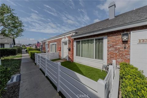 Tiny photo for 135 Morristown Ln, Costa Mesa, CA 92626 (MLS # OC25255425)