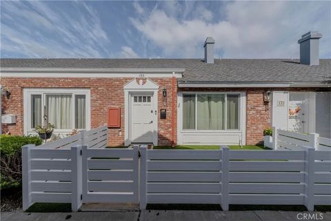 Photo of 135 Morristown Ln, Costa Mesa, CA 92626 (MLS # OC25255425)