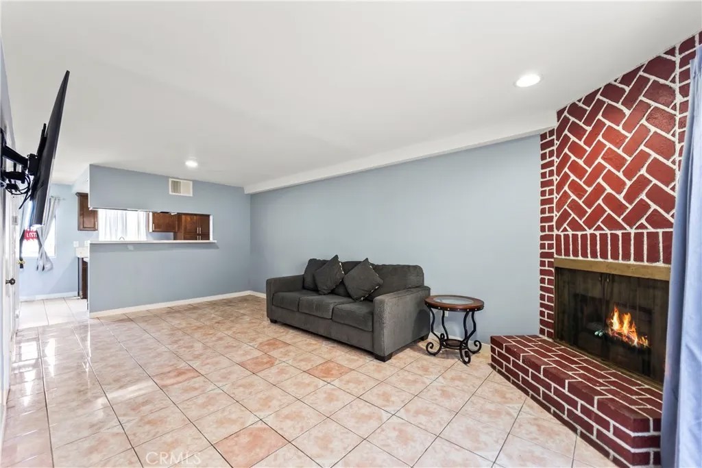 9834 Sepulveda Boulevard 117