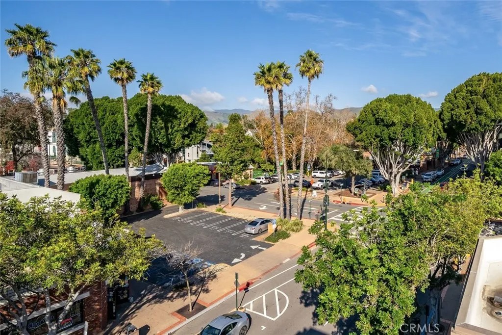581 Higuera Street 309