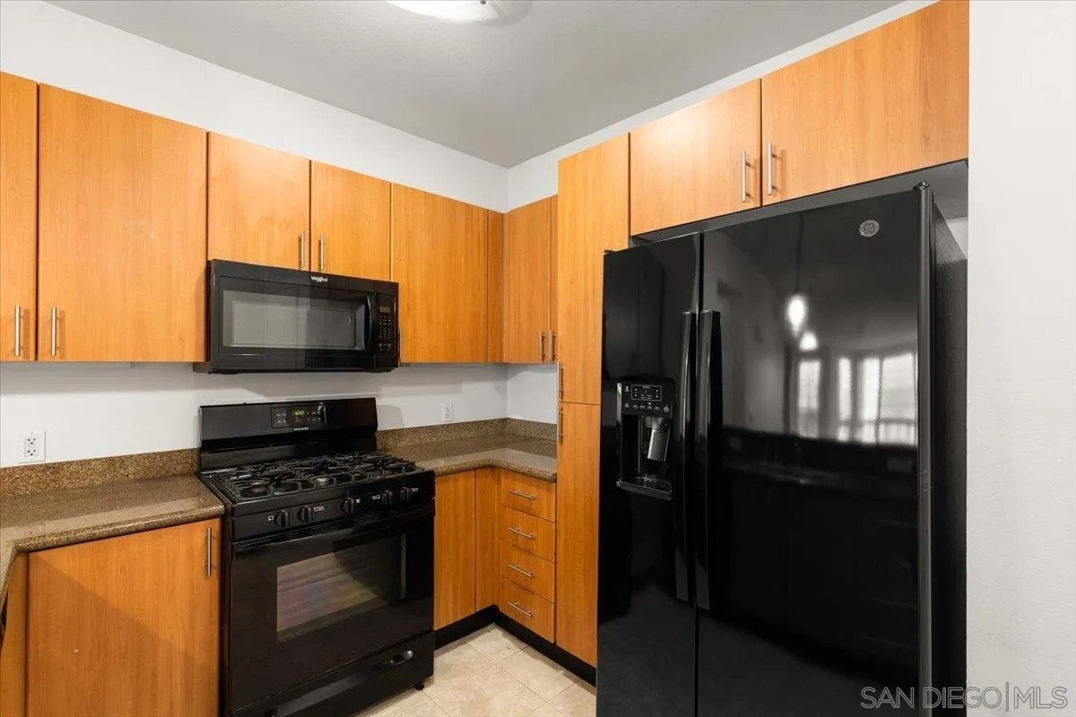 1465 C St 3418