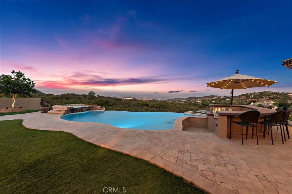Photo of 38150 Via Huerta, Murrieta, CA 92562 (MLS # OC25138905)