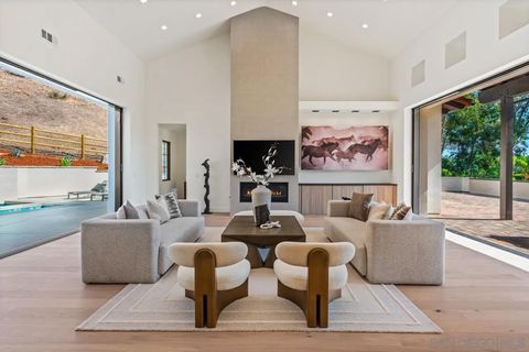 5758 Las Palomas Rancho Santa Fe CA 92067