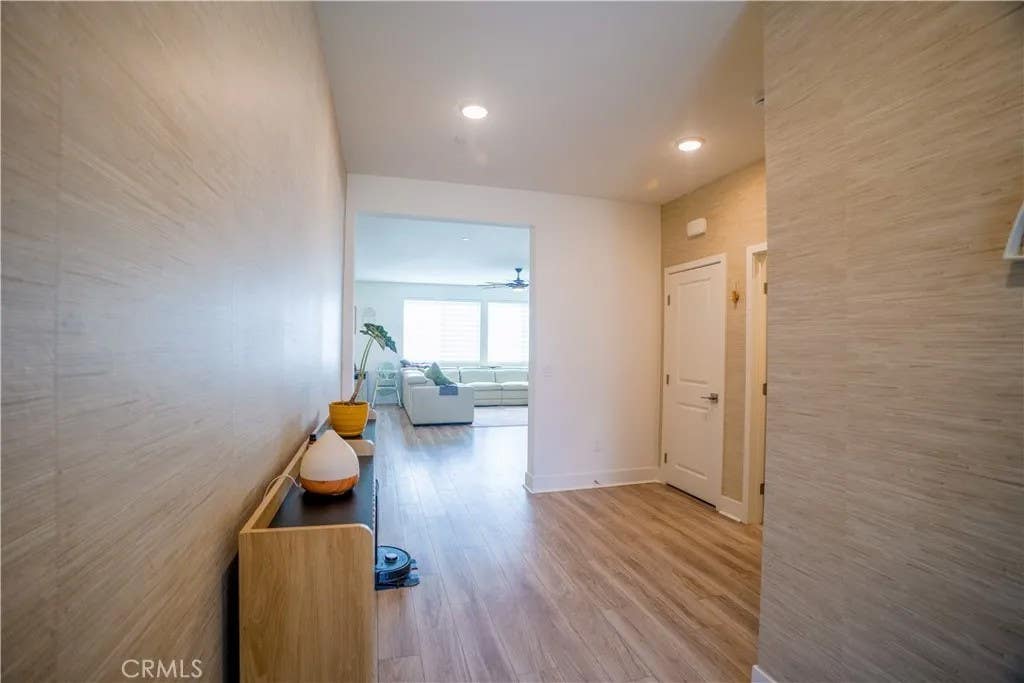 Photo of 35323 Orchard Trail, Fallbrook, CA 92028 (MLS # SW26176375)