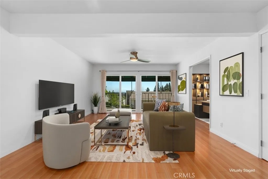 2241 Vista Del Sol