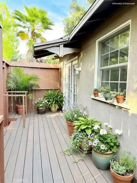 Photo of 1542 E Woodbury Road, Pasadena, CA 91104 (MLS # GD26061864)