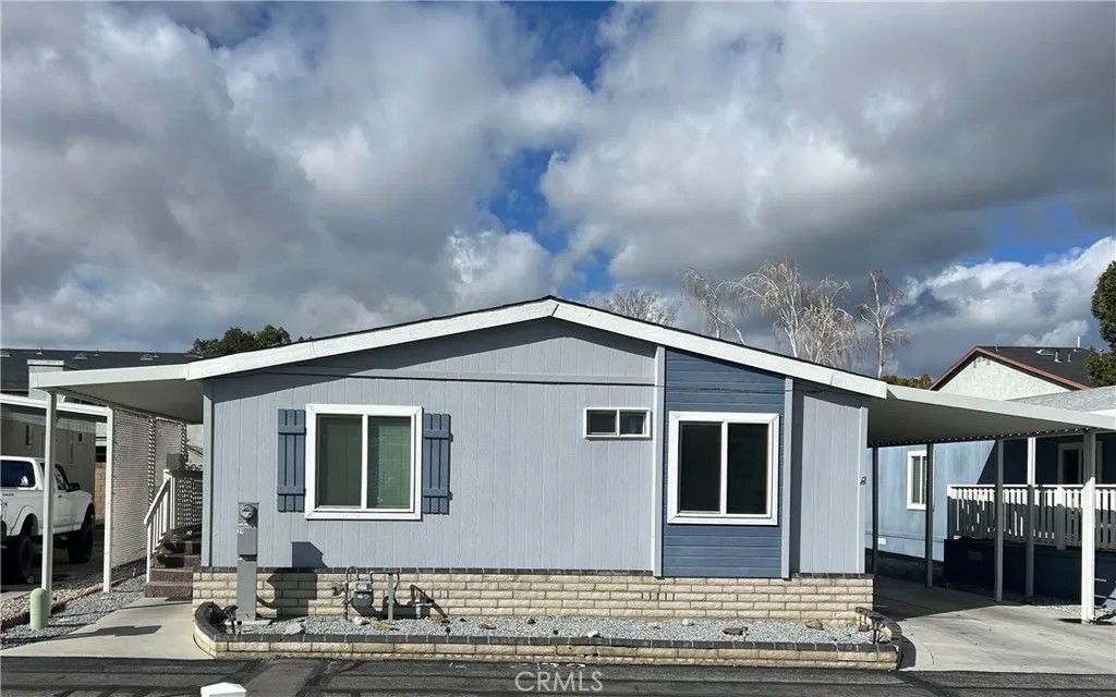 Photo of 655 E Main St #39, San Jacinto, CA 92583 (MLS # SW26034954)