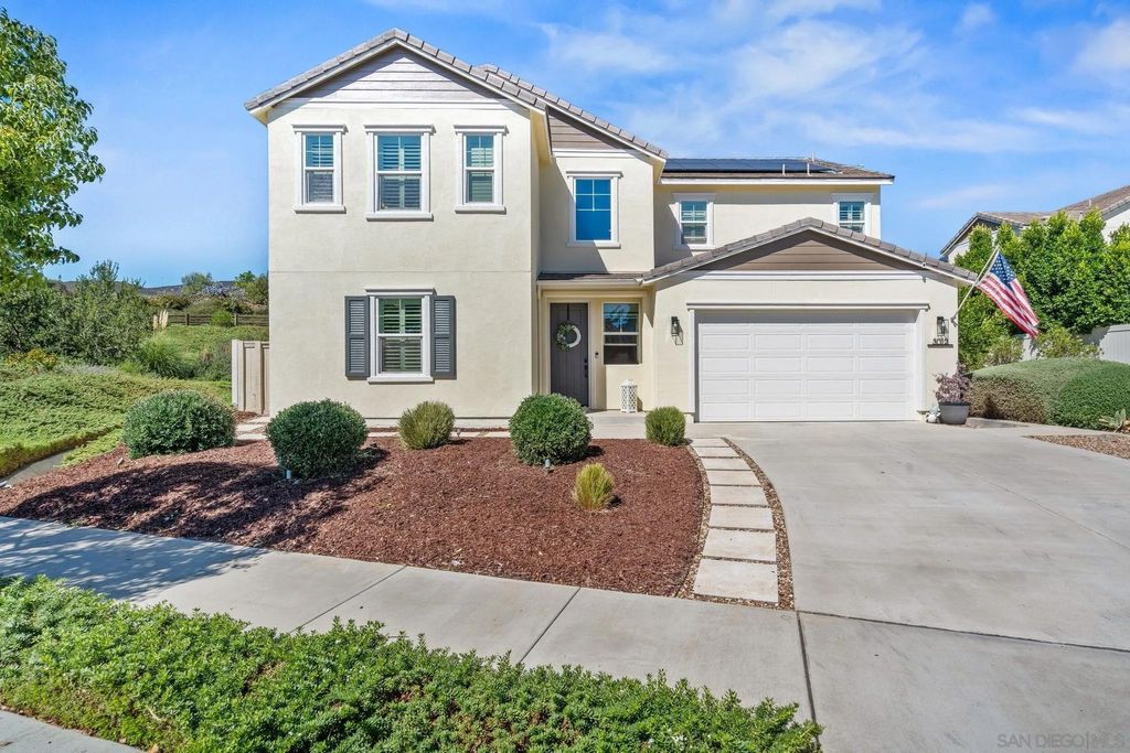 Photo of 3012 Starry Night Dr, Escondido, CA 92029 (MLS # 250040785)