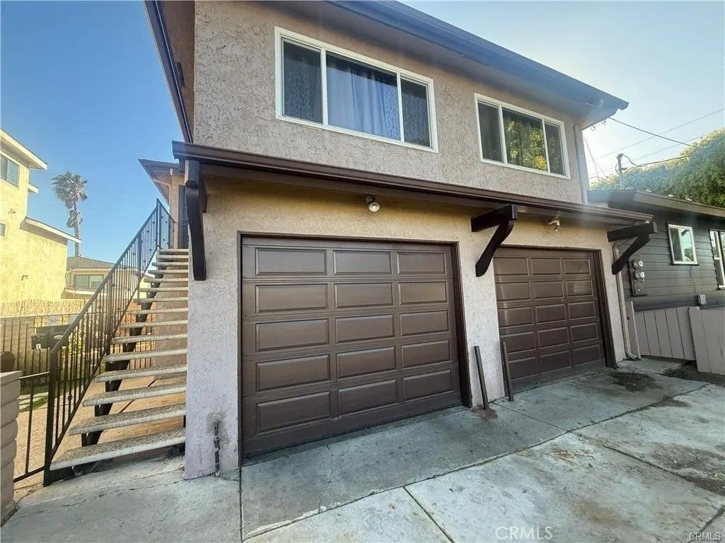 Photo of 1504 S Grand Ave, San Pedro, CA 90731 (MLS # SB26056332)