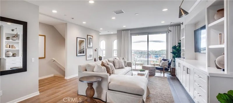 102 High Meadow