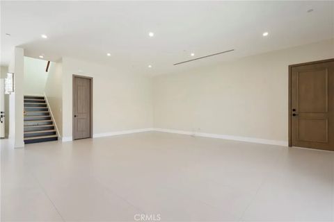 Tiny photo for 10347 Mapledale Street, Bellflower, CA 90706 (MLS # DW25252881)