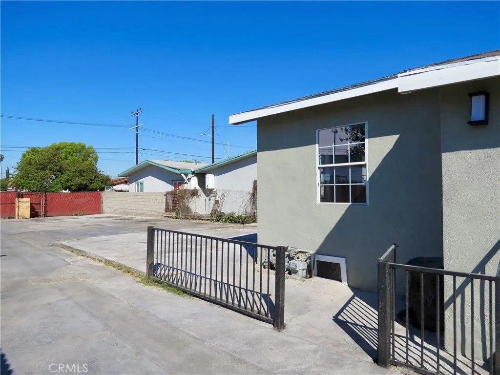 Photo of 1270 S Indiana St, East Los Angeles, CA 90023 (MLS # MB26059312)