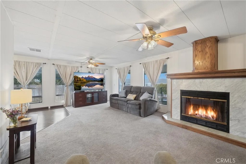 1219 E Barham, Space 45