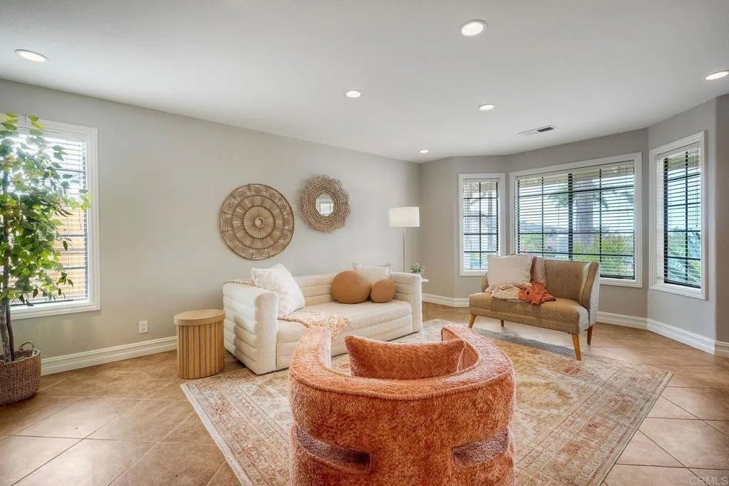 3879 Cornell Drive