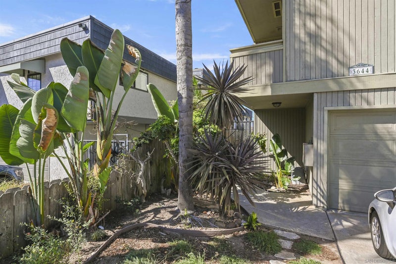 3644 Villa Terrace Apt #2