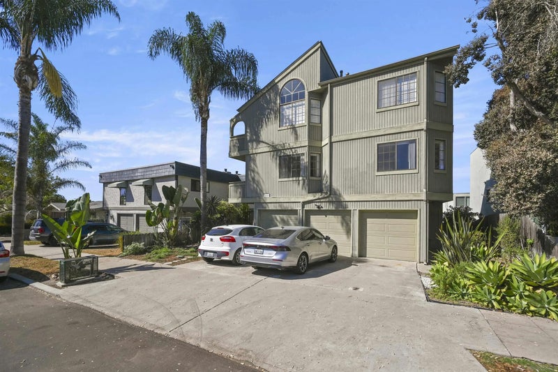 3644 Villa Terrace Apt #2