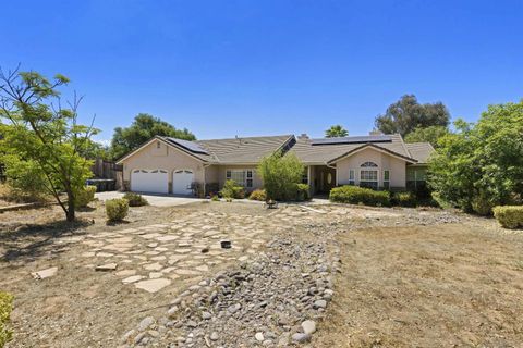 Photo of 24849 Pappas Rd, Ramona, CA 92065 (MLS # 250032668) Photo of 24849 Pappas Rd, Ramona, CA 92065 (MLS # 250032668)
