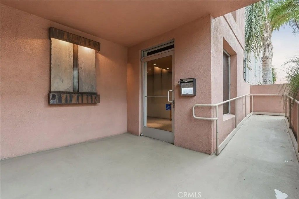 Photo of 1222 S Westgate Ave #103, Los Angeles, CA 90025 (MLS # SB26003357)