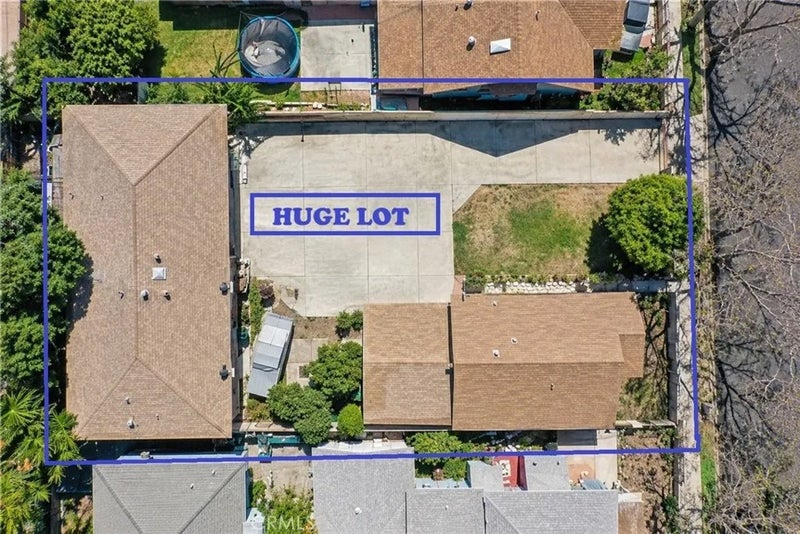 1001 W Myrtle