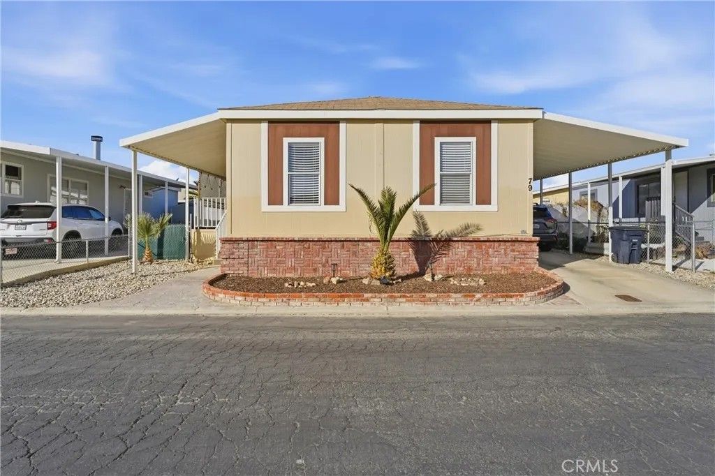 Photo of 1550 20th St #79, Rosamond, CA 93560 (MLS # HD26024992)