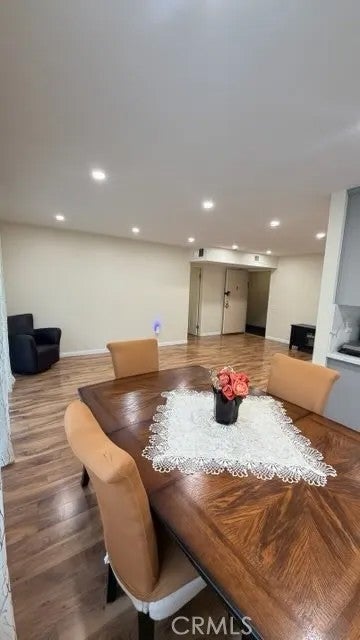 5400 lindley ave#105