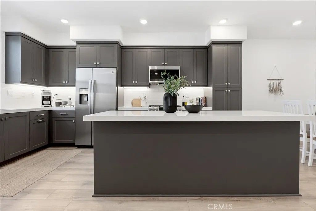 Photo of 30 Wisteria St, Rancho Mission Viejo, CA 92694 (MLS # OC26060629)