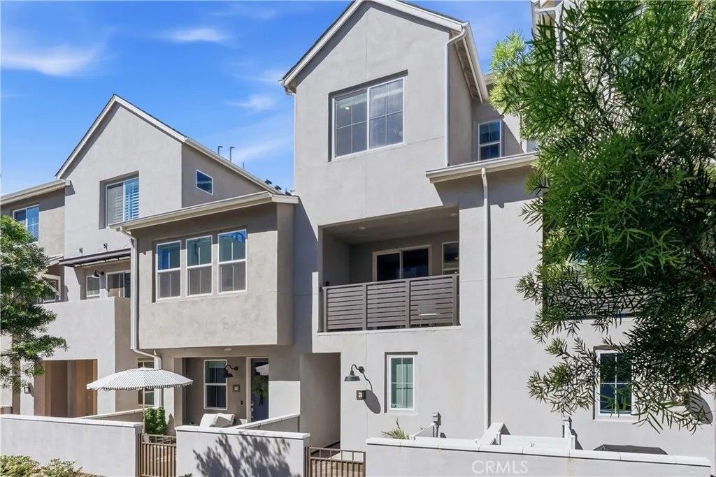 Photo of 30 Wisteria St, Rancho Mission Viejo, CA 92694 (MLS # OC26060629)