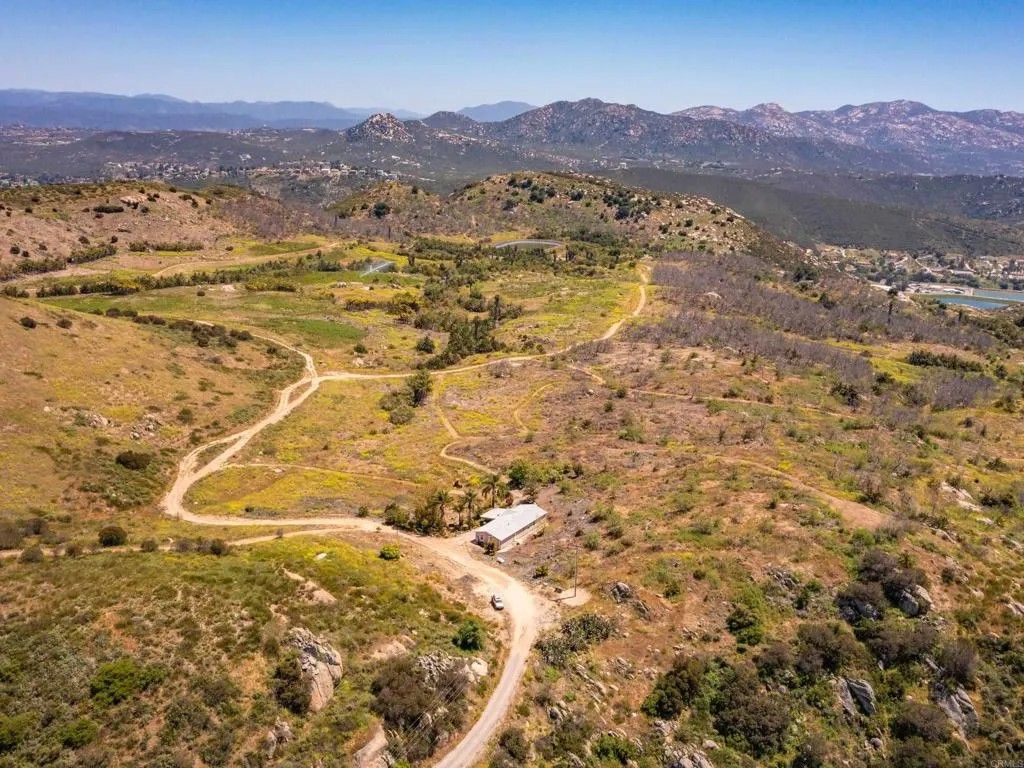 Photo of 214 Creelman Lane, Ramona, CA 92065 (MLS # NDP2509743)