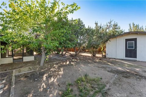 Tiny photo for 15921 Sultana Street, Hesperia, CA 92345 (MLS # HD25249716)