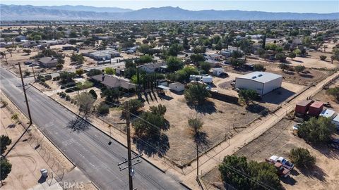 Tiny photo for 15921 Sultana Street, Hesperia, CA 92345 (MLS # HD25249716)