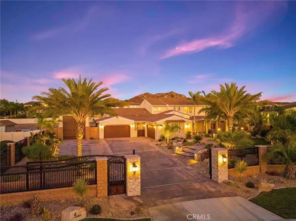 Photo of 16555 Via Los Caballeros, Riverside, CA 92504 (MLS # IG26052018)