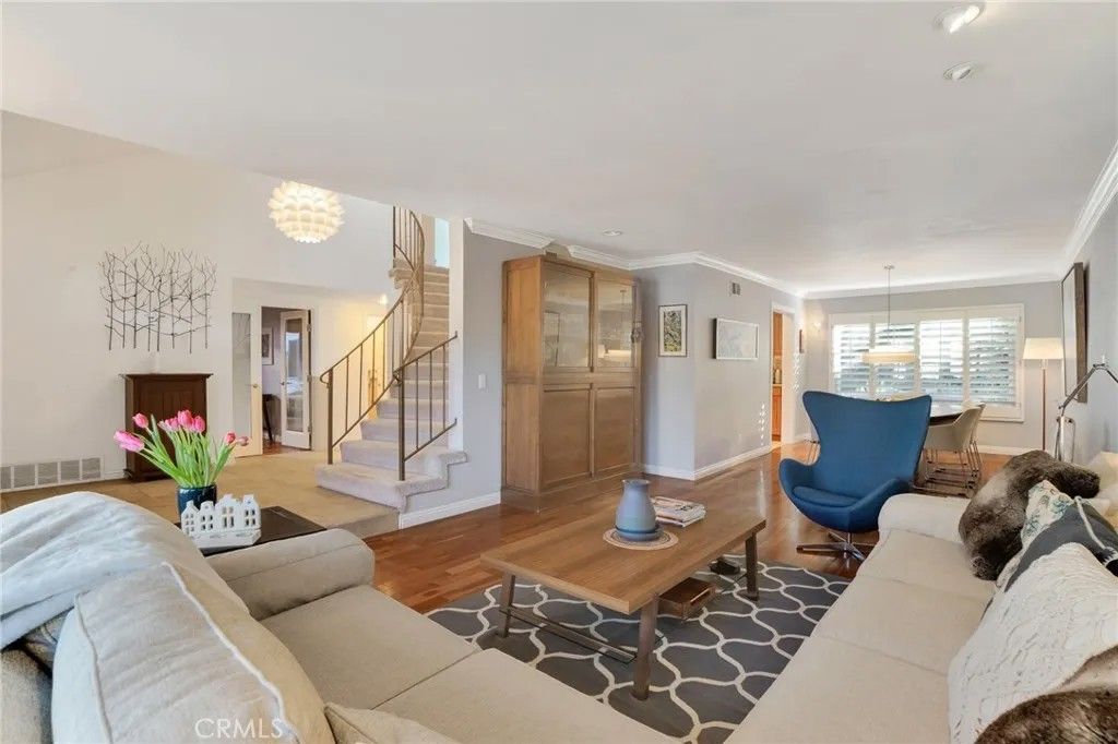 Photo of 6334 Aquarius Avenue, Agoura Hills, CA 91301 (MLS # SR26013886)