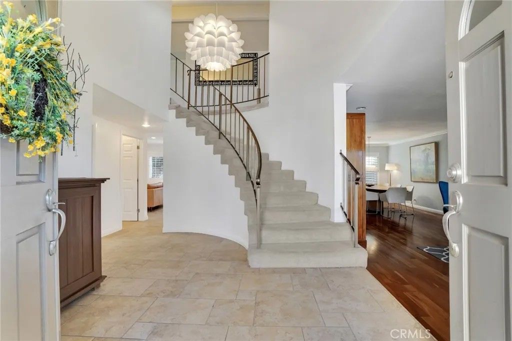 Photo of 6334 Aquarius Avenue, Agoura Hills, CA 91301 (MLS # SR26013886)