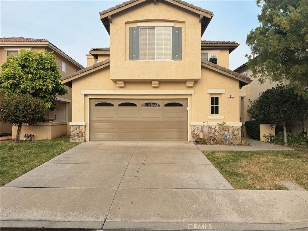 Photo of 21 New Jersey, Irvine, CA 92606 (MLS # OC25279590)