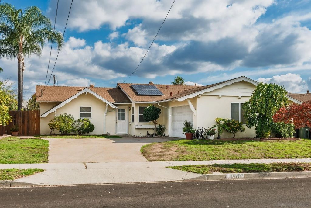 Photo of 13011 Conley St, Poway, CA 92064 (MLS # 250046149)