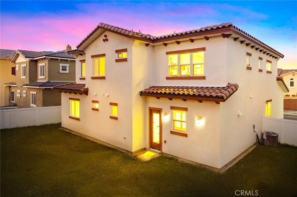 1359 Point Loma