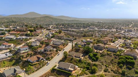 Tiny photo for 4040 Rosarita Dr, La Mesa, CA 91941 (MLS # 250042544)