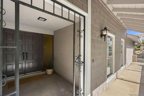 Tiny photo for 4040 Rosarita Dr, La Mesa, CA 91941 (MLS # 250042544)