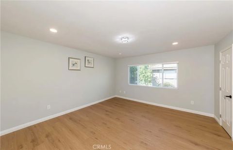 Tiny photo for 918 Huntington Dr #O, Duarte, CA 91010 (MLS # AR25240602)