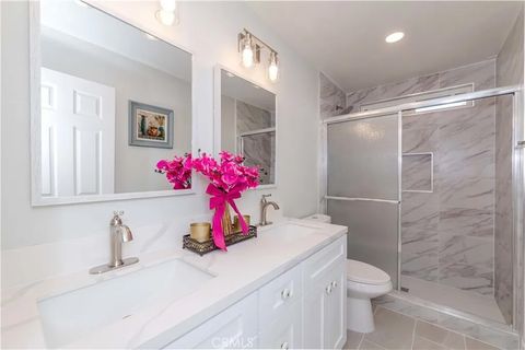 Tiny photo for 918 Huntington Dr #O, Duarte, CA 91010 (MLS # AR25240602)