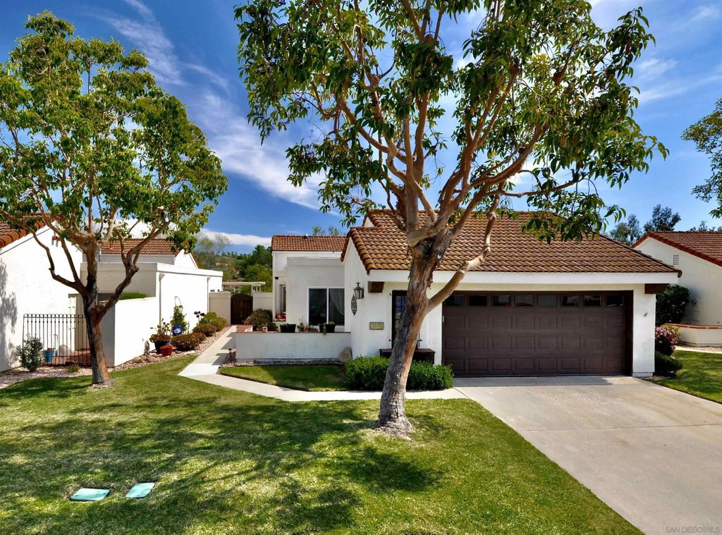 Photo for 12771 Corte Cierna, San Diego, CA 92128 (MLS # 250000949)